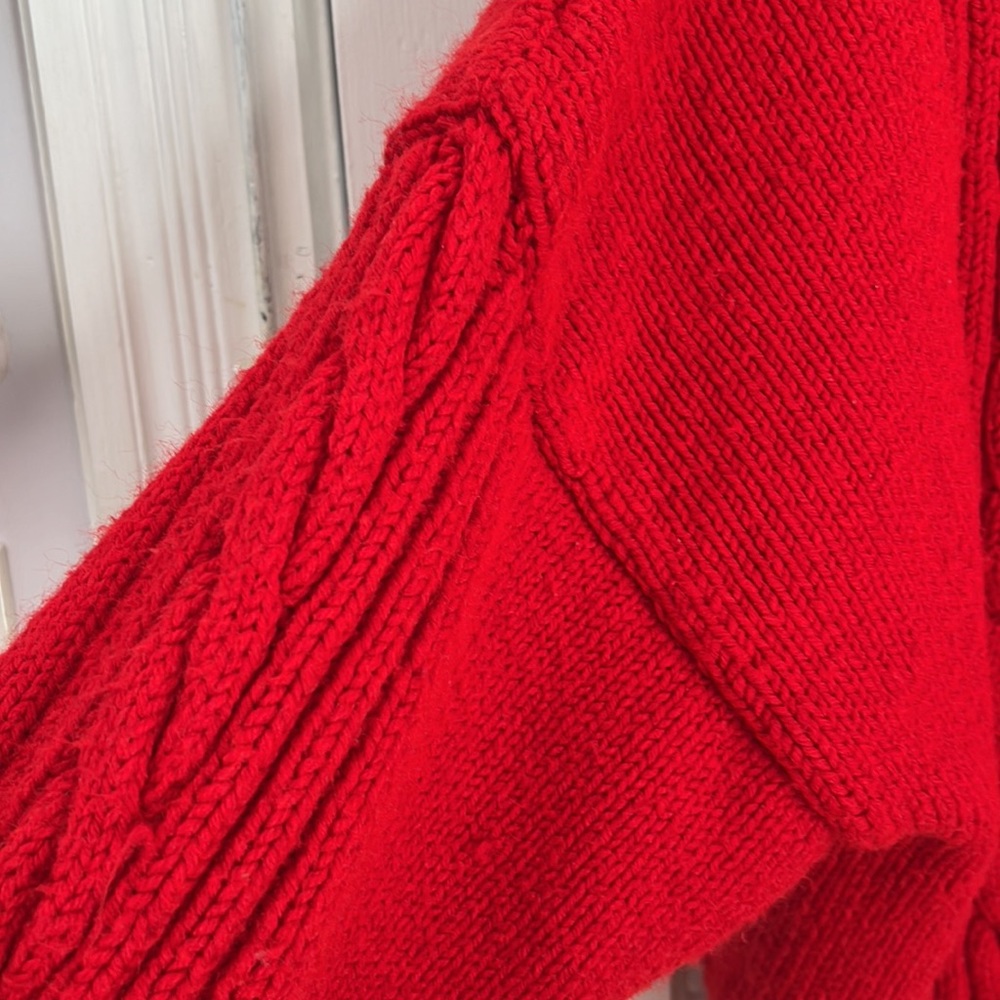Handmade XL Red Cable Knit Cropped Sweater - Picture 4 of 6